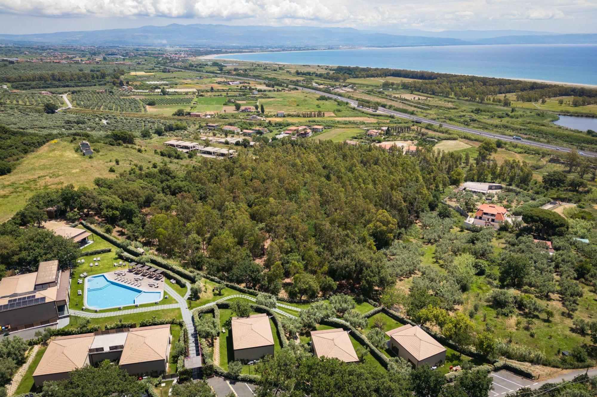 Hang Loose Cottage Hotel & Resort 4 Stelle Gizzeria Calabria Exterior foto